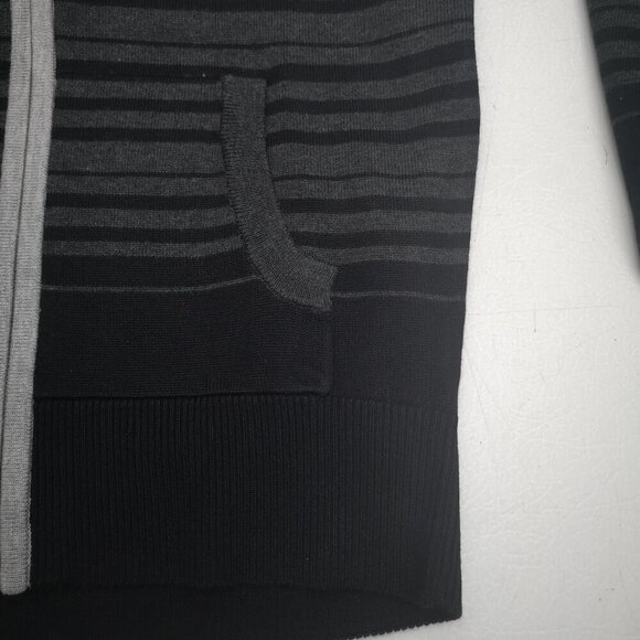 NWOT Denver Hayes Soft Ladies Size Small Full Zip Grey & Black Sweater - Picture 6 of 10